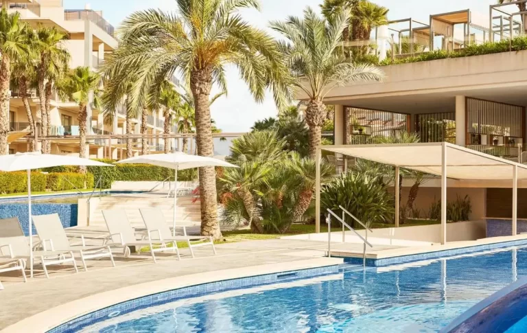 Hoteles con Entornos Urbanos en España