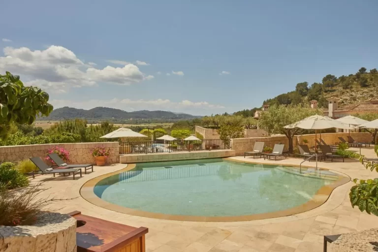 Hoteles con Piscinas con Vistas Panorámicas en España