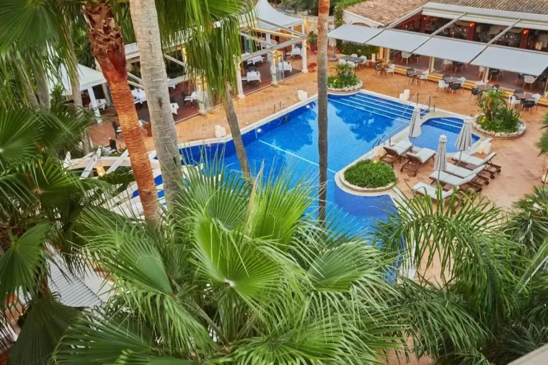 Hoteles con Piscinas Rectangulares en Mallorca
