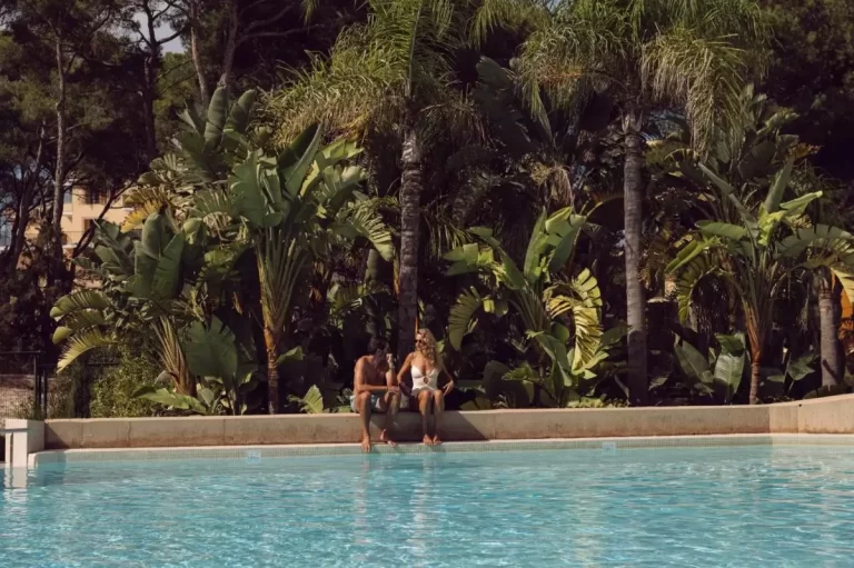 Hoteles con Piscinas con Vistas Urbanas en España