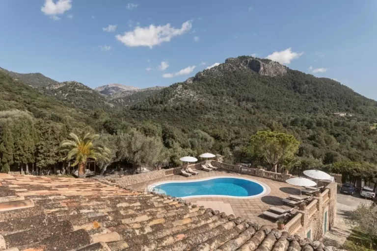 Hoteles con Entornos de Montaña en España